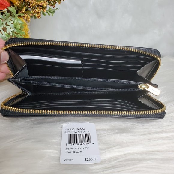 COACH ACCORDION ZIP WALLET IN SIGNATURE CANVAS - Picture 5 of 5